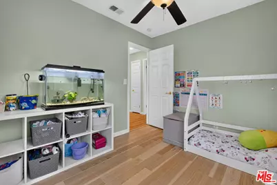 169 W 234th St, Carson, CA 90745 - Photo 4