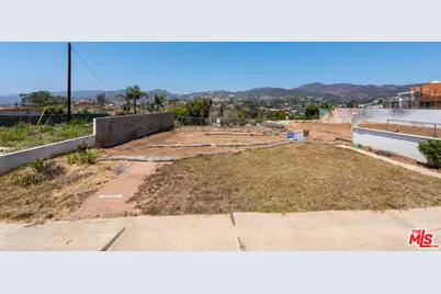 533 Mount Holyoke Ave, Los Angeles, CA 90272 - Photo 6