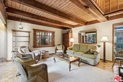 15203 Camarillo St, Sherman Oaks, CA 91403 - Photo 4