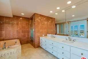 8230 Hollywood Blvd, Los Angeles, CA 90069 - Photo 14
