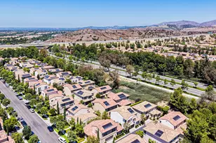 223 Bright Poppy, Irvine, CA 92618 - Photo 44