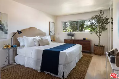 525 N Sycamore Ave #409, Los Angeles, CA 90036 - Photo 14