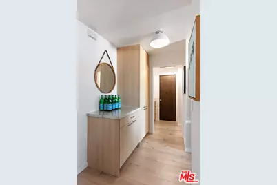 525 N Sycamore Ave #409, Los Angeles, CA 90036 - Photo 10