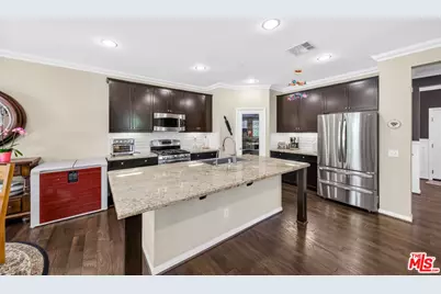 19860 Via Ott, Santa Clarita, CA 91321 - Photo 4