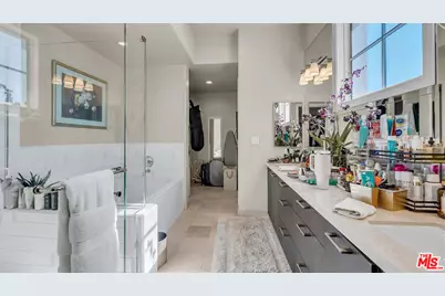 611 Caruso Ave, Glendale, CA 91210 - Photo 28