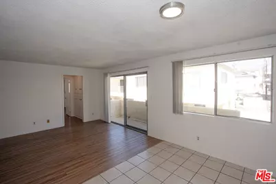 11515 Ohio Ave #3, Los Angeles, CA 90025 - Photo 4