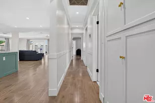 7550 Ruffner Ave, Van Nuys, CA 91406 - Photo 22