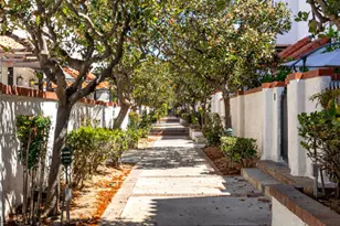 10030 Owensmouth Ave, Los Angeles, CA 91311 - Photo 2