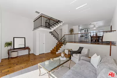 10030 Owensmouth Ave #67, Los Angeles, CA 91311 - Photo 1