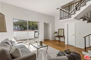 10030 Owensmouth Ave, Los Angeles, CA 91311 - Photo 8