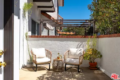 10030 Owensmouth Ave #67, Los Angeles, CA 91311 - Photo 4