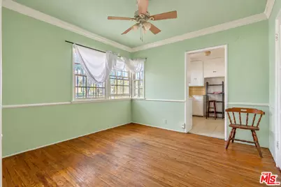 1036 S Genesee Ave, Los Angeles, CA 90019 - Photo 12