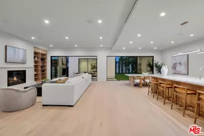 12625 Preston Way, Los Angeles, CA 90066 - Photo 8