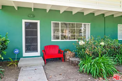 5226 Village Green, Los Angeles, CA 90016 - Photo 22