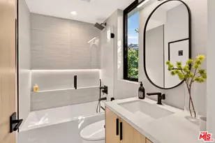 12035 Navy St, Los Angeles, CA 90066 - Photo 8