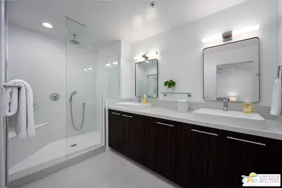 588 E San Lorenzo Rd #106, Palm Springs, CA 92264 - Photo 16