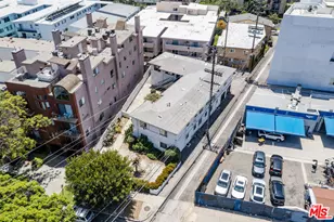 1815 Greenfield Ave, Los Angeles, CA 90025 - Photo 10