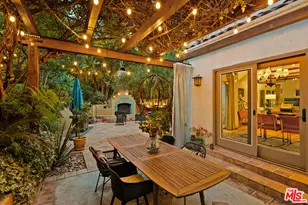 8935 Hollywood Hills Rd, Los Angeles, CA 90046 - Photo 18