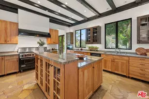 4099 Mandeville Cyn, Los Angeles, CA 90049 - Photo 12