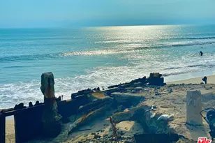 19240 Pacific Coast Hwy, Malibu, CA 90265 - Photo 2