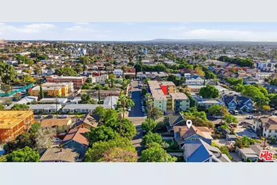 2651 Van Buren Pl, Los Angeles, CA 90007 - Photo 34