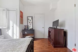 2651 Van Buren Pl, Los Angeles, CA 90007 - Photo 14