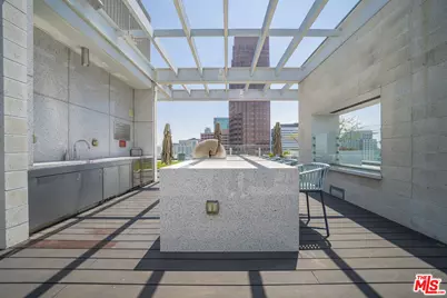 877 Francisco St #1208, Los Angeles, CA 90017 - Photo 32