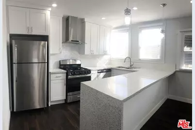 1754 N La Brea Ave, Los Angeles, CA 90046 - Photo 4