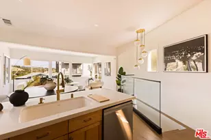 6837 Cahuenga Park Trail, Los Angeles, CA 90068 - Photo 10