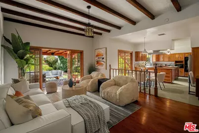 443 16th St, Santa Monica, CA 90402 - Photo 2