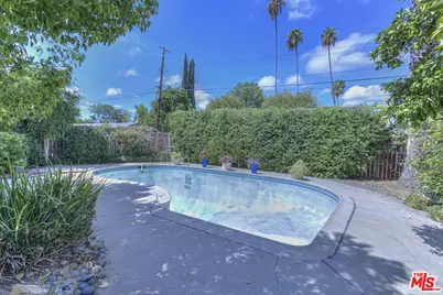 6545 Shoup Ave, Los Angeles, CA 91307 - Photo 20