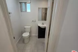 4422 S Wilton Pl, Los Angeles, CA 90062 - Photo 30