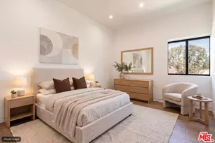 458 S Sycamore Ave, Los Angeles, CA 90036 - Photo 16