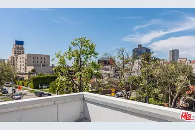458 S Sycamore Ave, Los Angeles, CA 90036 - Photo 28
