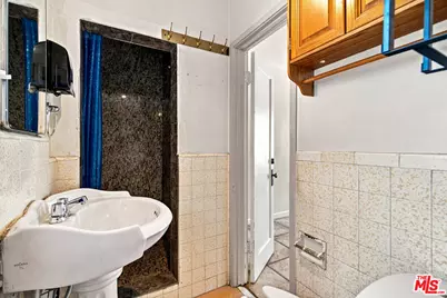 1223 Hague Ct, Glendale, CA 91204 - Photo 20
