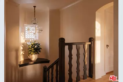 1027 Ridgedale Dr, Beverly Hills, CA 90210 - Photo 12