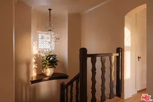 1027 Ridgedale Dr, Beverly Hills, CA 90210 - Photo 12