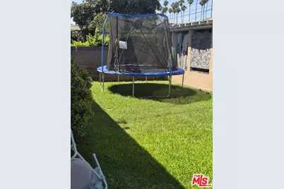 3425 2nd Ave, Los Angeles, CA 90018 - Photo 8