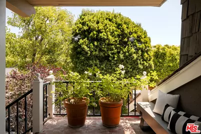 9315 Beverly Crest Dr, Los Angeles, CA 90210 - Photo 2