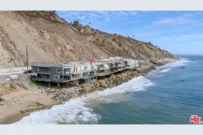 20460 Pacific Coast #2, Malibu, CA 90265 - Photo 36