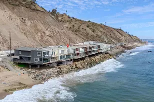 20460 Pacific Coast, Malibu, CA 90265 - Photo 36