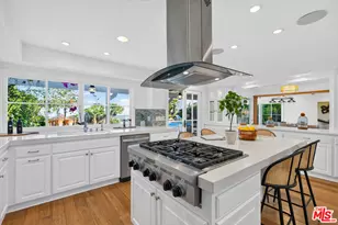 2663 Cordelia Rd, Los Angeles, CA 90049 - Photo 14