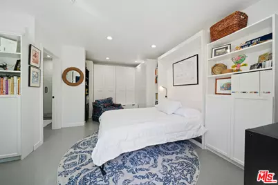 2817 Virginia Ave, Santa Monica, CA 90404 - Photo 32