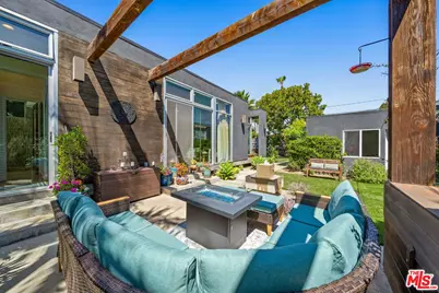 2817 Virginia Ave, Santa Monica, CA 90404 - Photo 2
