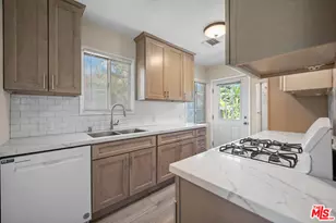8914 Canby Ave, Los Angeles, CA 91325 - Photo 14