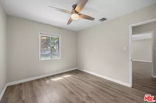 8914 Canby Ave, Los Angeles, CA 91325 - Photo 30