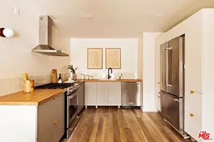 1942 Grace Ave, Los Angeles, CA 90068 - Photo 12