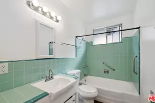 637 N Hayworth Ave, Los Angeles, CA 90048 - Photo 4