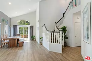 4724 Rhapsody Dr, Oak Park, CA 91377 - Photo 2