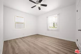 8207 Crenshaw Dr, Inglewood, CA 90305 - Photo 18